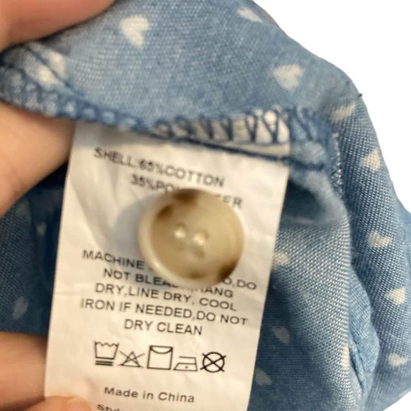 Oversized long hearts button down shirt Small - Picture 4 of 5